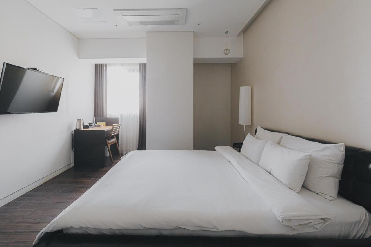 Acc Design Hotel Gwangju Metropolitan City Εξωτερικό φωτογραφία